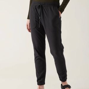 Athleta Farallon Joggers Black